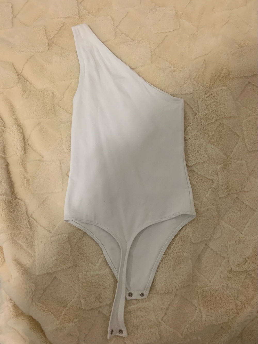 Aritzia White One-Shoulder Bodysuit 2xs